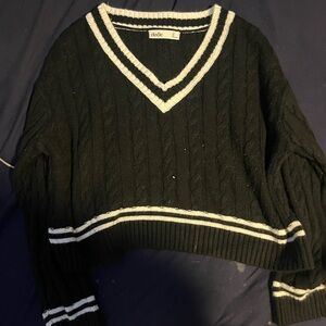 Elodie Black and White Cable Knit V-Neck Sweater